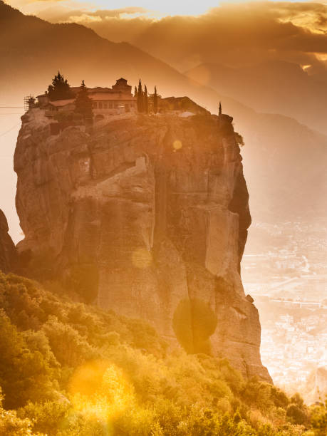 istock Monastery of the Holy Trinity i in Meteora, Greece 1006674664