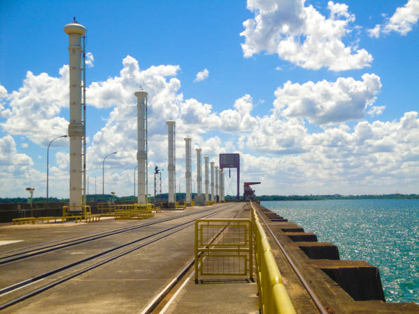 zapora itaipu - itaipu dam zdjęcia i obrazy z banku zdjęć