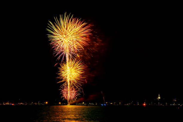 istock Fourth of July Fireworks over Annapolis, MD. 1006820346