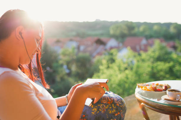 istock I can't think of a better way to spend the day 1006917158
