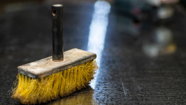 istock Yellow cleaning broom, work room and house, background blur 1007014464