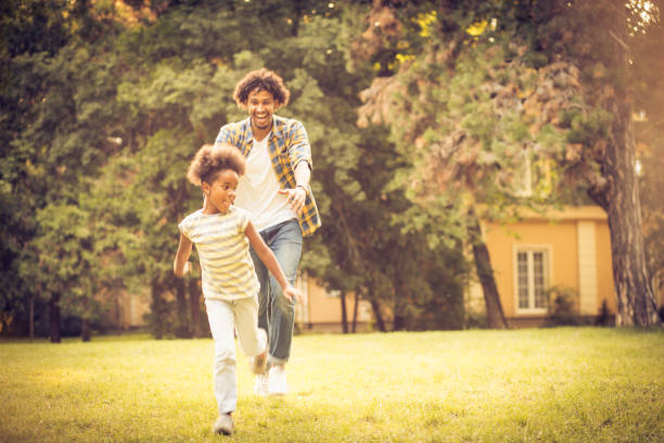 istock Stop you little girls 1007083974