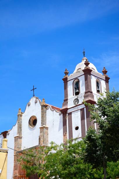 istock Silves Cathedral, Portugal. 1007172044