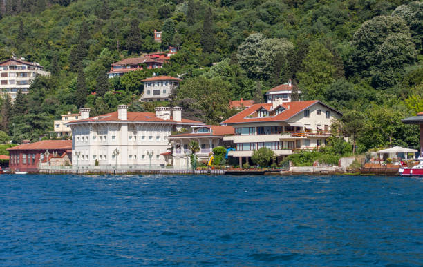istock building on sides of bosphorus strait 1007176090
