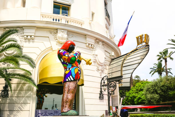 hotel le negresco em nice, côte d'azur, frança - city of nice restaurant france french riviera - fotografias e filmes do acervo