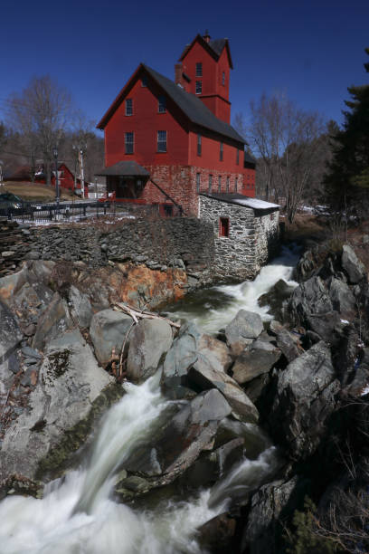 istock Vermont Waterfalls in slow motion 1007194654