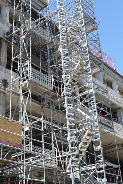 istock scaffolding in city 1007246998