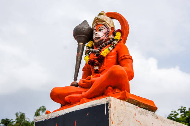 hindu gott hanuman idol, riesige statue of indian lord hanuman. - hanuman stock-fotos und bilder