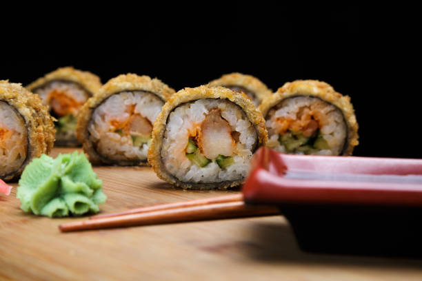 istock Hot fried Sushi Roll with shrimp and caviar. 1007262648