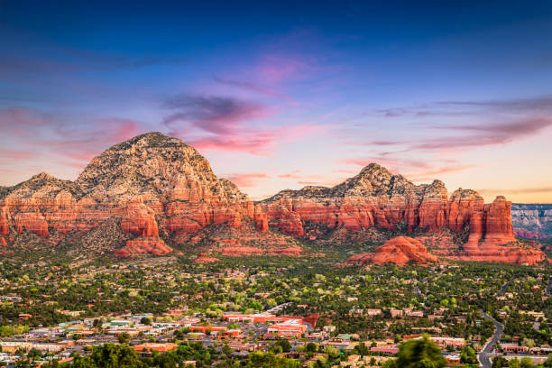 istock Sedona, Arizona, USA 1007294348