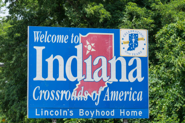 istock Welcome to Indiana sign 1007305610
