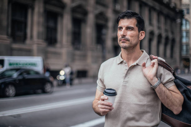 istock Coffee time on the street 1007314214