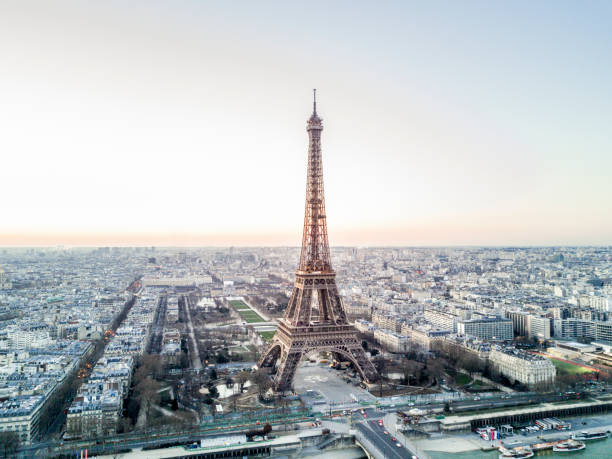 Aerial view of the Eiffel tower Aerial view of the Eiffel tower champ de mars stock pictures, royalty-free photos & images