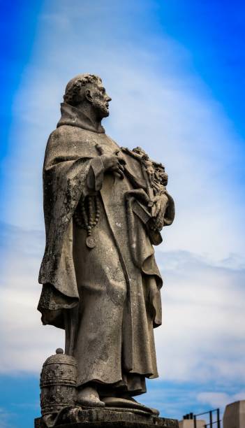 istock The statue at Charles Bridge in Prague 1007345084
