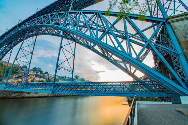 istock Porto Portugal 1007354760