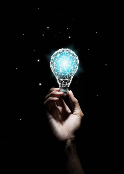 kreativität und innovative sind schlüssel zum erfolg. konzept der neuen idee und innovation mit glühbirnen. - technology solution business marketing stock-fotos und bilder