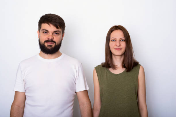 istock Young couple in casual clothes 1007395114