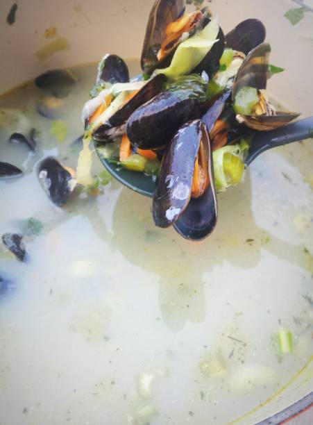 istock Mussels in the pot 1007395344
