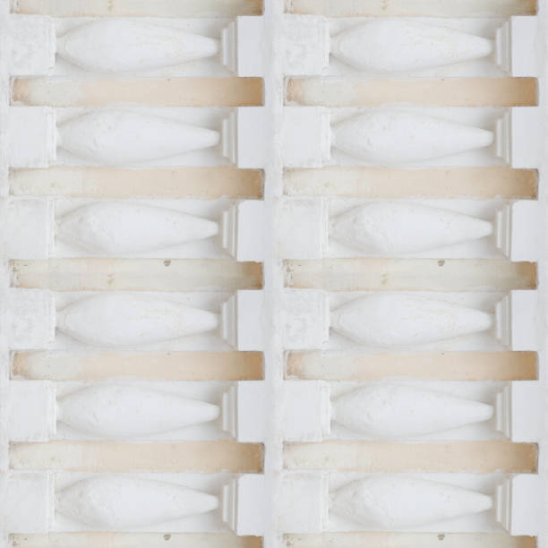 istock Seamless pattern of white concrete pillars 1007425972