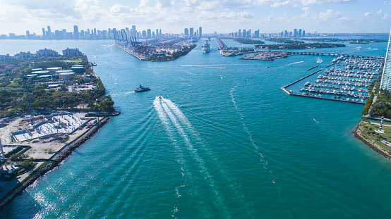 Boat navigating in Biscayne Bay in Miami