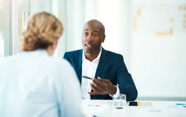 você perguntar e eu vou responder - business person african ethnicity business ethnic - fotografias e filmes do acervo