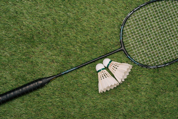 istock Badminton racket on the green , top view 1007678590