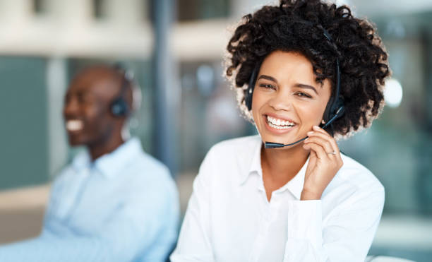 istock Customers call knowing they'll get the solutions they seek 1007701780
