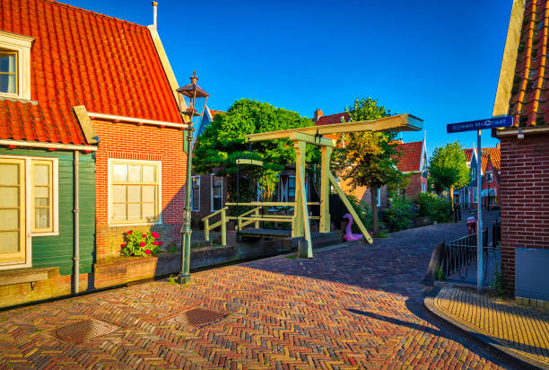 istock Volendam - small historical Dutch village (HDRi) 1007736982