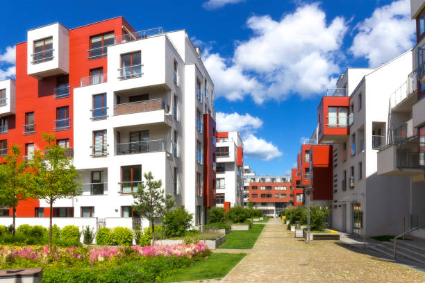 istock Pedestrian walkway leading through a new housing estate 1007750546