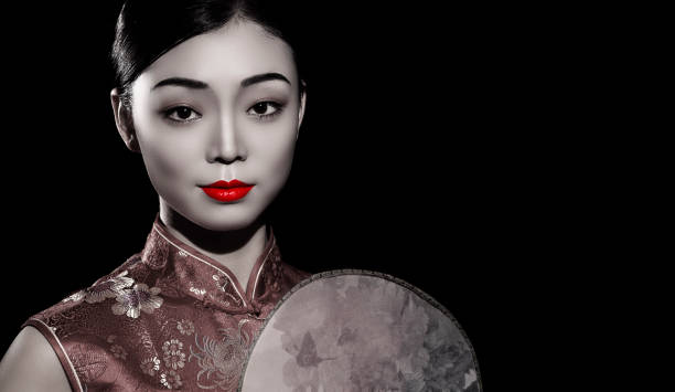 istock Asian girl. Geisha. 1007785444