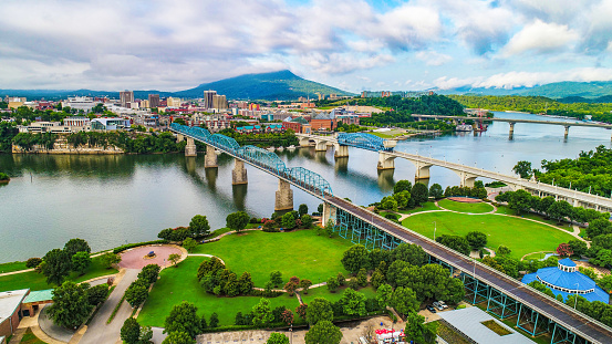 Drone aéreos del horizonte céntrico Chattanooga Tennessee photo