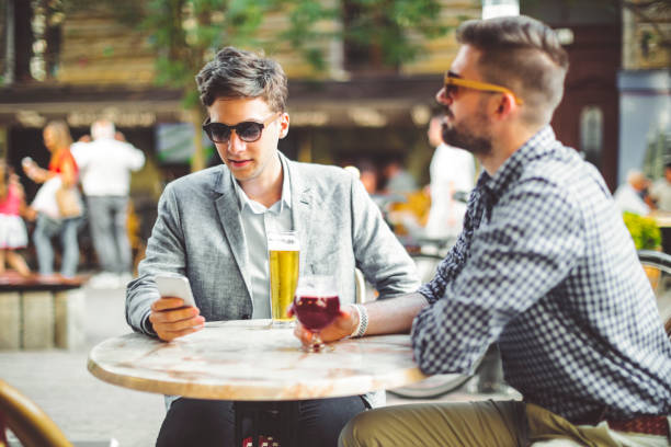 istock Young businessman in a cafe 1007934730