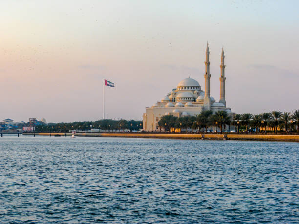 istock Sharjah city beautiful view and mosque 1007980254