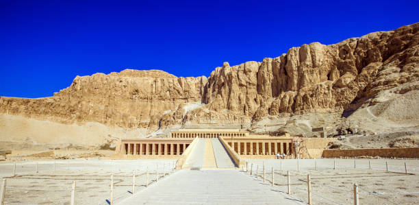 istock temple of Hatshepsut 1008013410