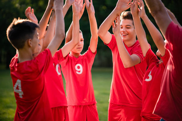 istock Group of soccer players before a game 1008047336