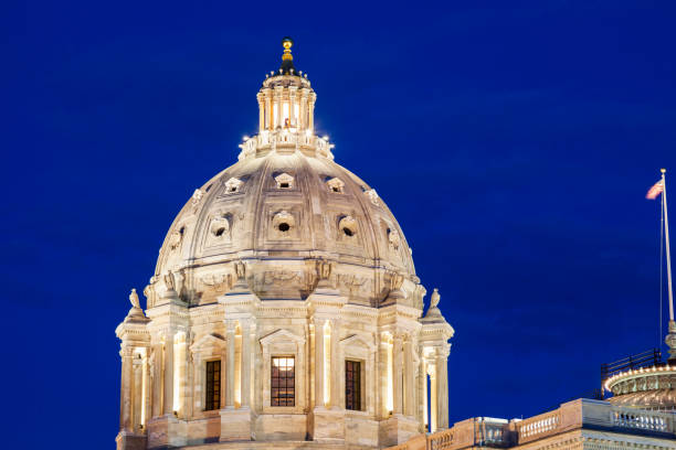 istock Minnesota State Capitol  Building in St. Paul 1008060474