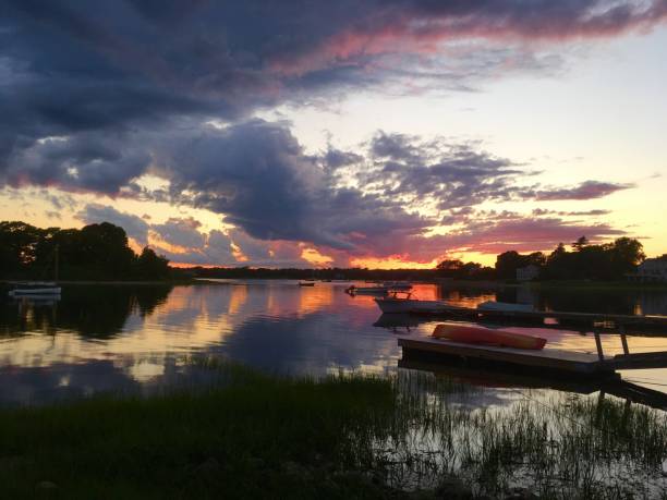 istock Sunset on South Dartmouth Massachusetts Bay 1008138010