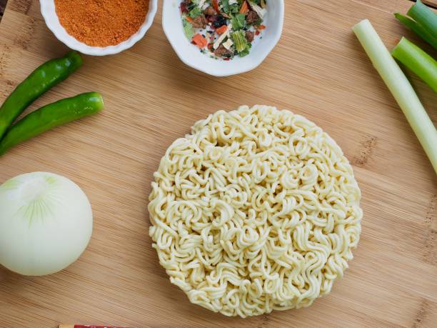 istock Asian Food Instant Ramen and Vegetables 1008168374