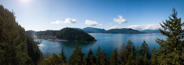 istock Horseshoe Bay, Vancouver, BC, Canada 1008174292