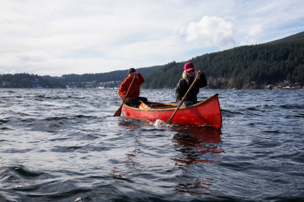 istock Canoeing in Indian Arm 1008174674