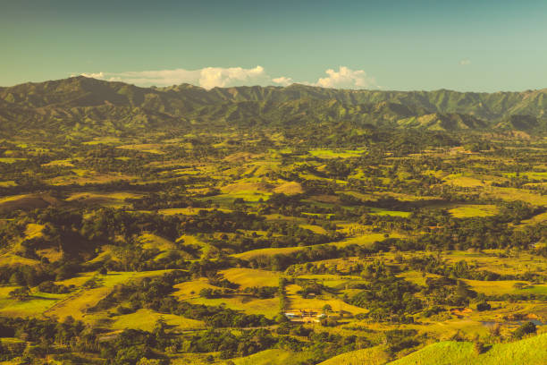 istock Vintage toned mountain landscape 1008371942