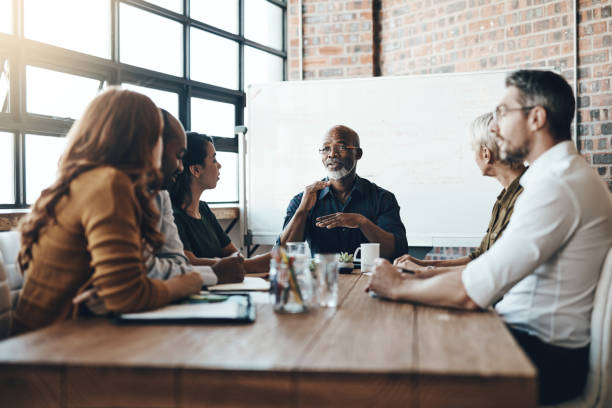 istock Coming together to discuss business 1008372270