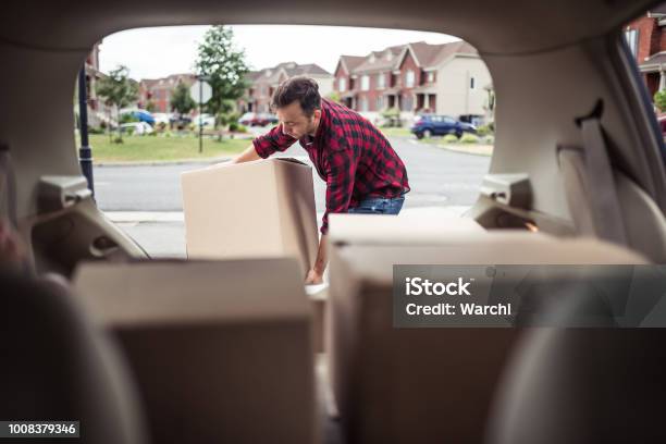 I May Need Help For This Boxe Stock Photo - Download Image Now - Relocation, Car, Box - Container