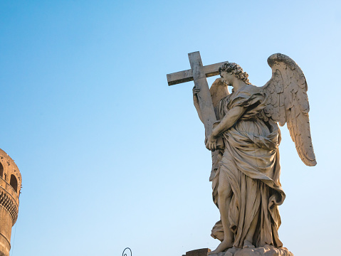 Angel with the cross, on Sant Angelo bridge, sculptor Ercole Ferrata, year 1535
