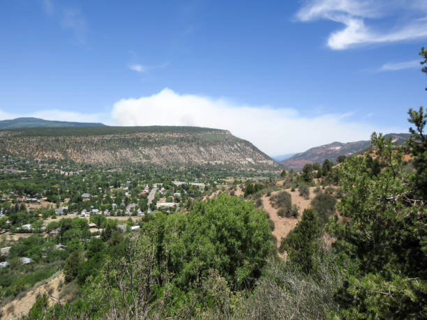 istock Smoke from the 416 forest fire north of Durango, Colorado 1008450526
