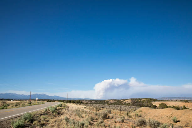 istock Smoke from the 416 forest fire near Durango, Colorado 1008450912