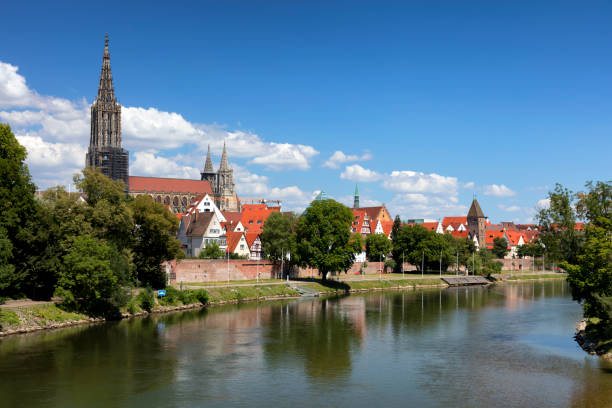 Ulm skyline Skyline with Ulm Minster, view over Danube River, Ulm, Baden Württemberg, Germany ulm germany stock pictures, royalty-free photos & images