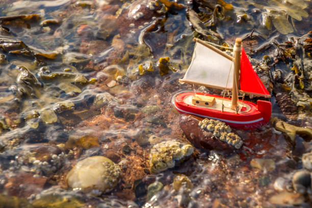 model łodzi - ship industrial ship fishing boat europe zdjęcia i obrazy z banku zdjęć