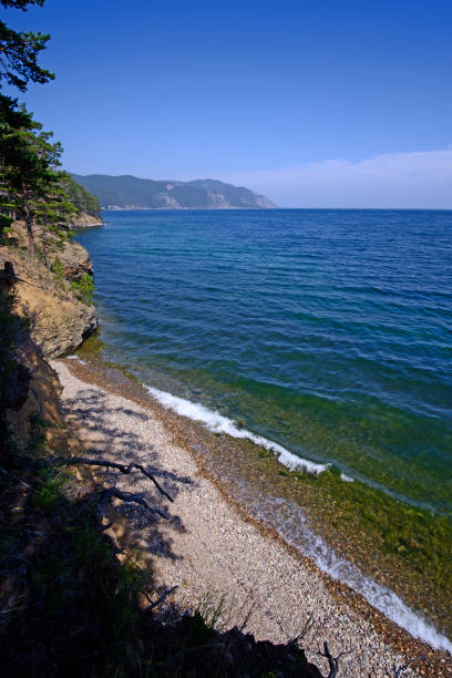 istock Tour of the Great Baikal Trail 1008978472