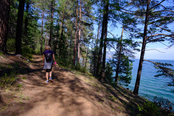 istock Tour of the Great Baikal Trail 1008978484
